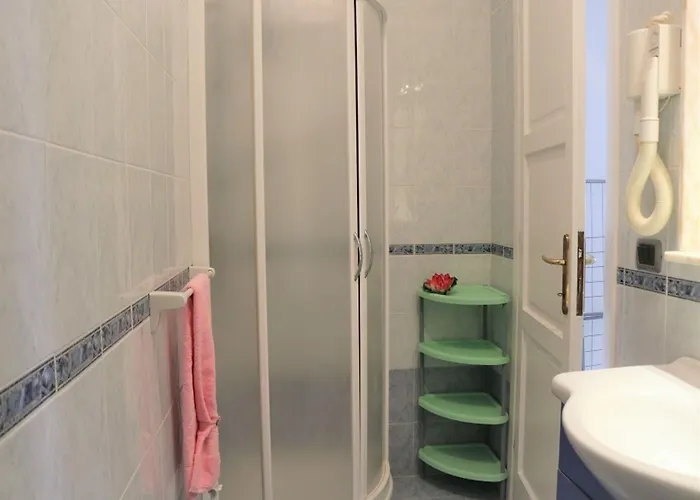 Apartamento Beachfront Luminous Flat In *