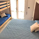 Beachfront Luminous Flat In Apartman *
