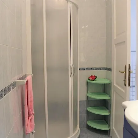 Beachfront Luminous Flat In Appartement *