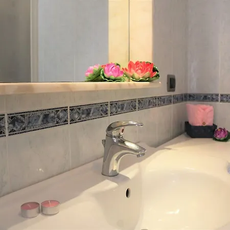 Appartement Beachfront Luminous Flat In *