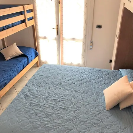 Appartamento Beachfront Luminous Flat In